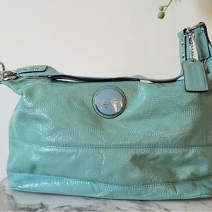 Vintage Coach 17421 hobo bag